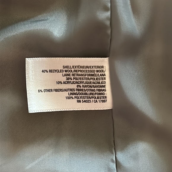 Old navy white and gray plaid pea coat (NWOT) - Picture 3 of 5